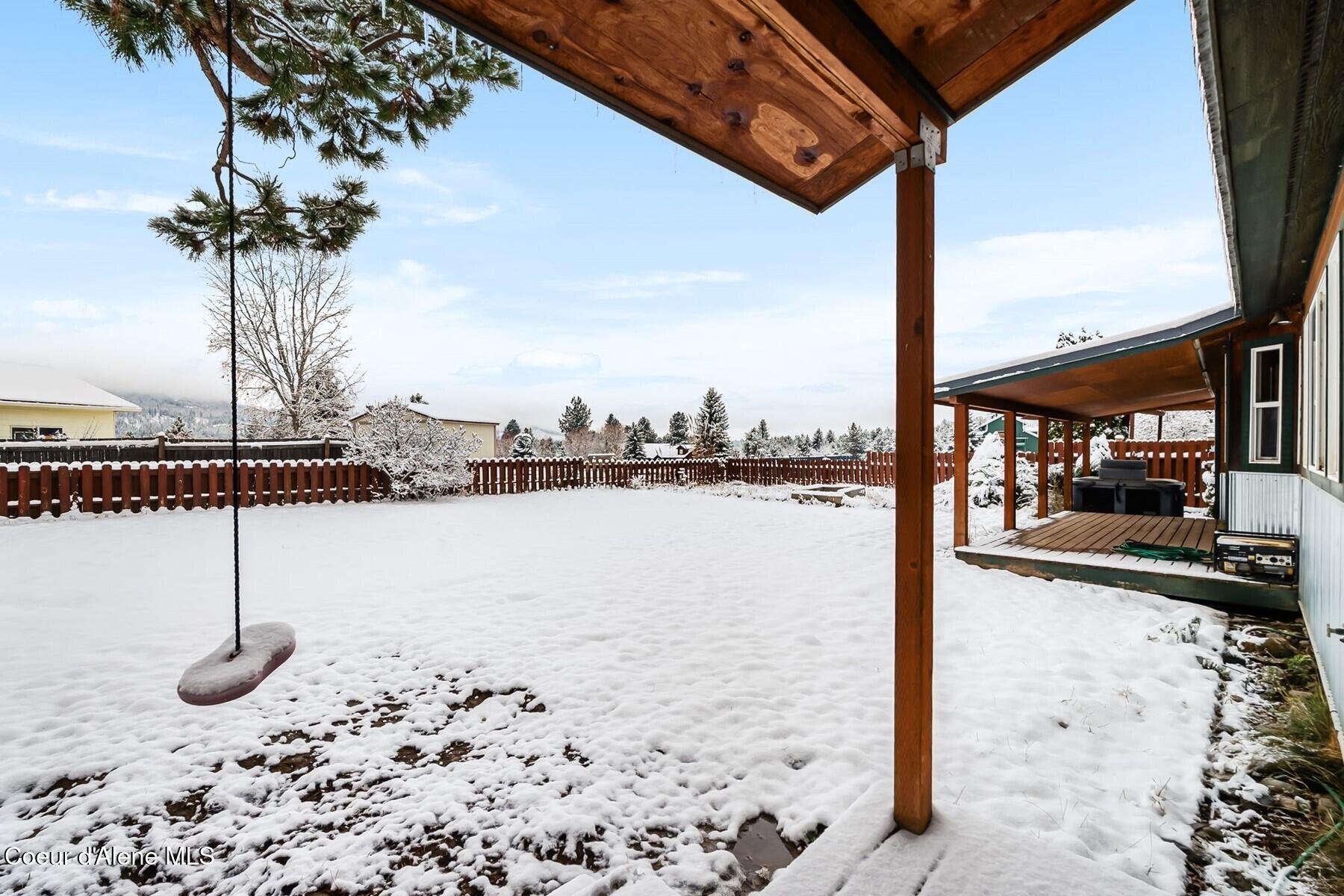 44 Campbell Loop Laclede, ID 83841 - Photo 27 of 43 .