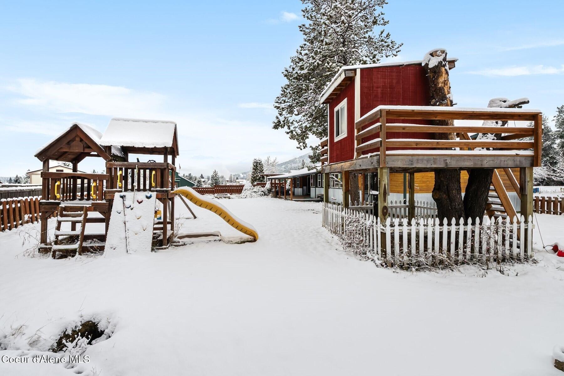 44 Campbell Loop Laclede, ID 83841 - Photo 30 of 43 .