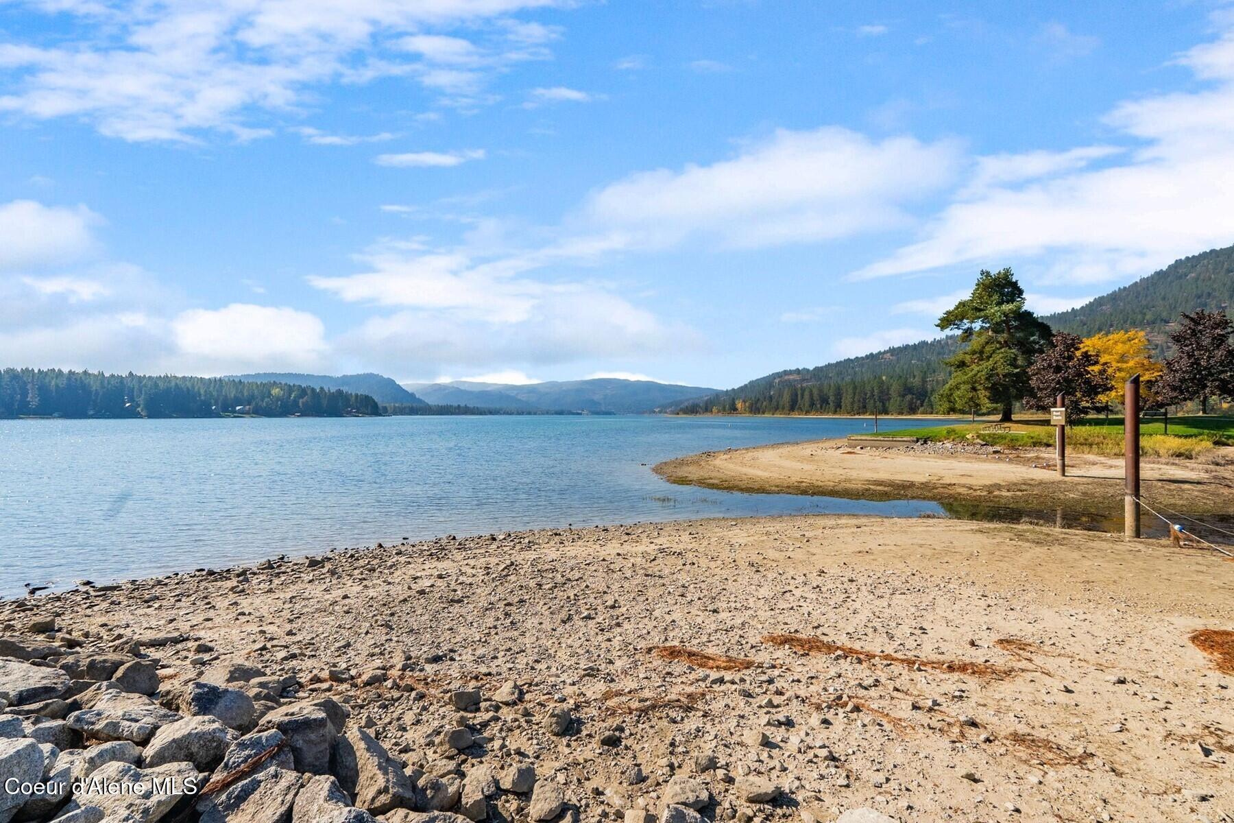 44 Campbell Loop Laclede, ID 83841 - Photo 38 of 43 .