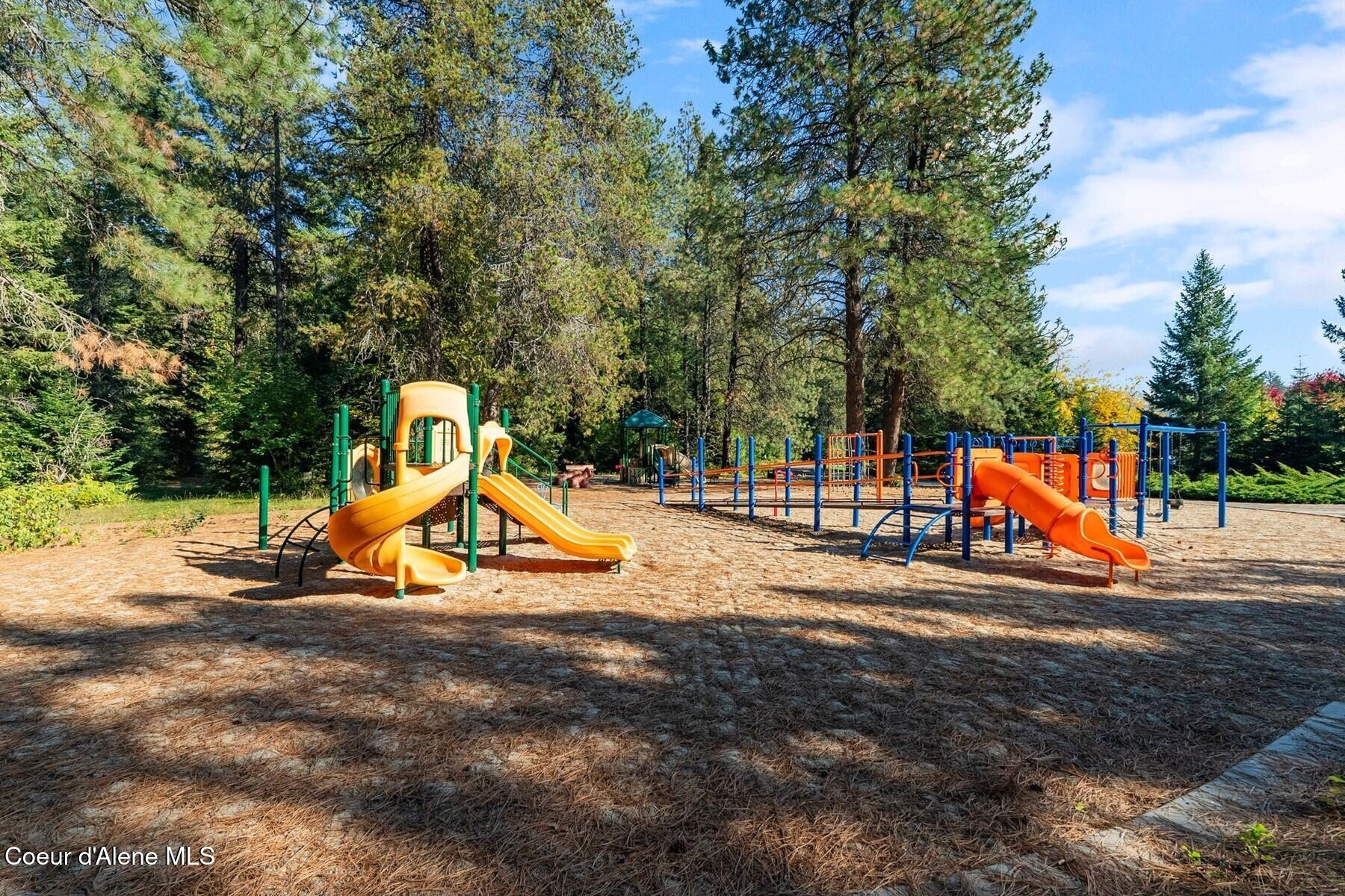 44 Campbell Loop Laclede, ID 83841 - Photo 43 of 43 .