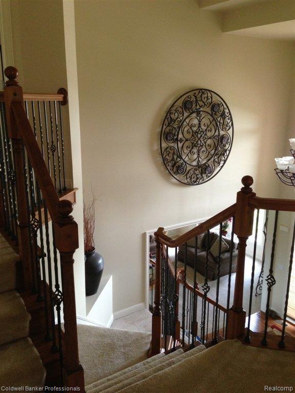48358 Gladstone Road Canton, MI 48188 - Photo 20 of 31 V-Top of Stairs.jpg