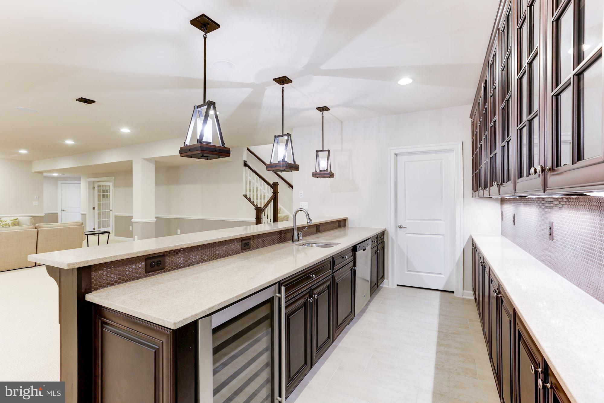 7300 Bull Run Post Office Road Centreville, VA 20121 - Photo 35 of 50 Bar with wine fridge and dishwasher