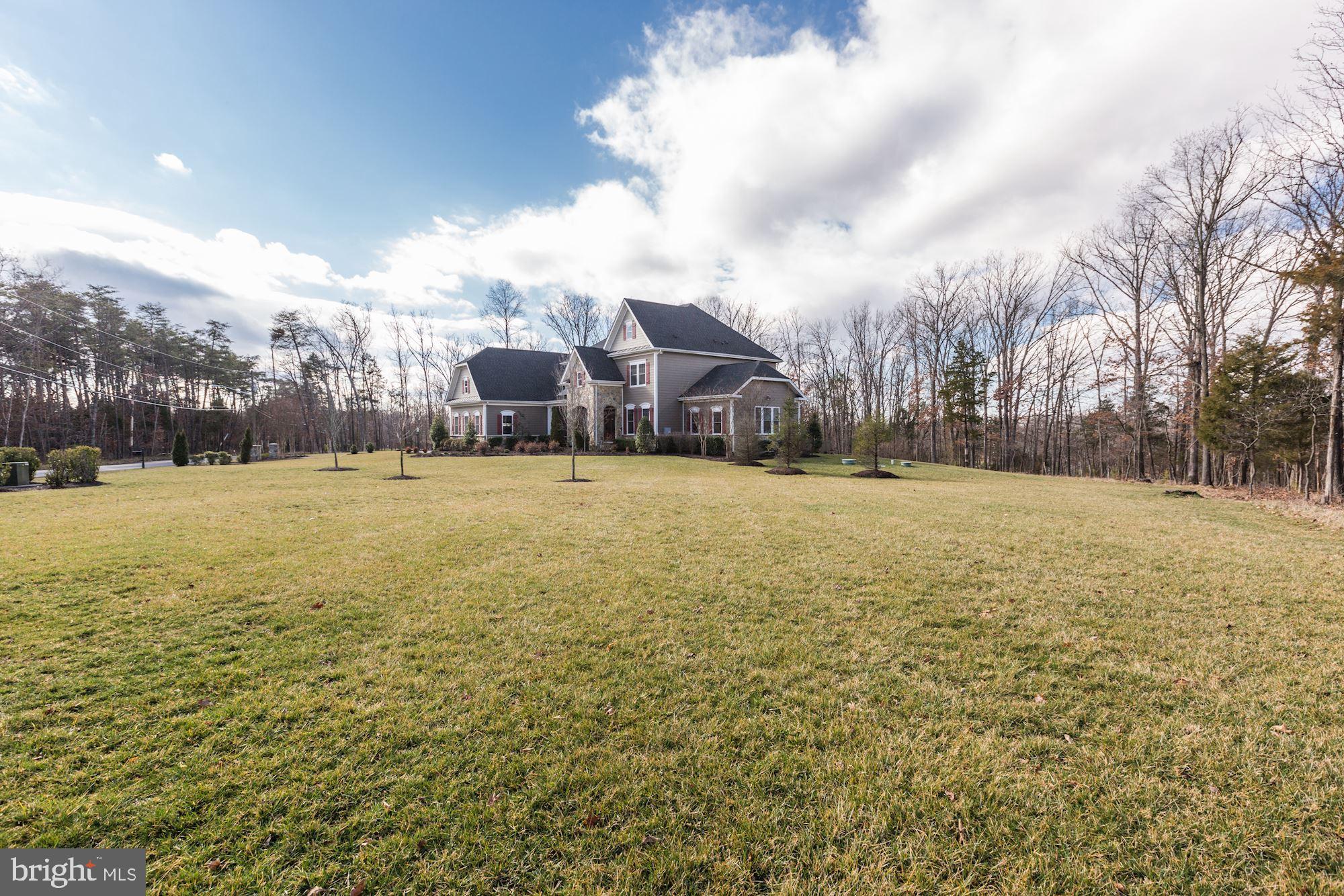 7300 Bull Run Post Office Road Centreville, VA 20121 - Photo 44 of 50 Huge lot