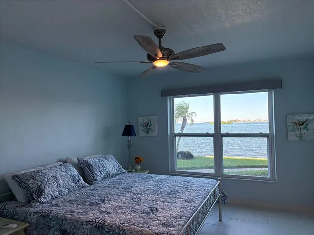 $359,900 | 464 North Paula Drive, Unit 116, Dunedin, FL 34698