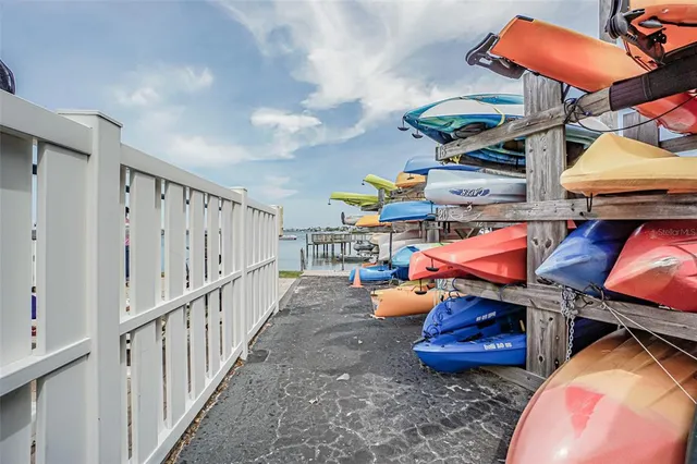 $359,900 | 464 North Paula Drive, Unit 116, Dunedin, FL 34698