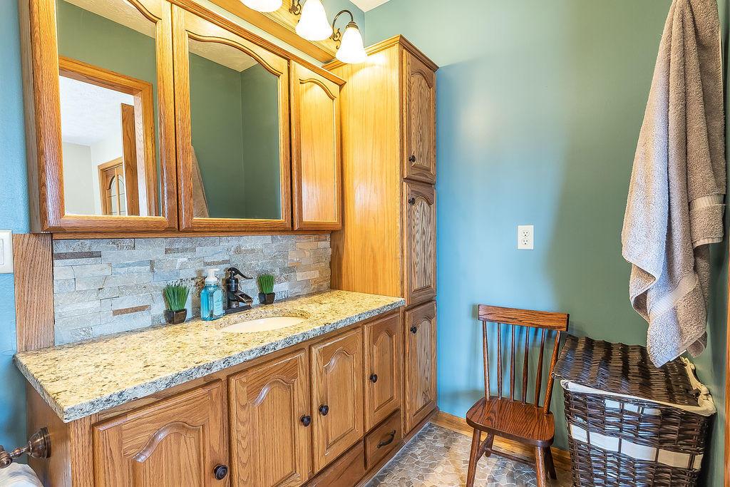 6881 Sharp Road Mount Vernon, OH 43050 - Photo 10 of 28 Gallery Image 10
