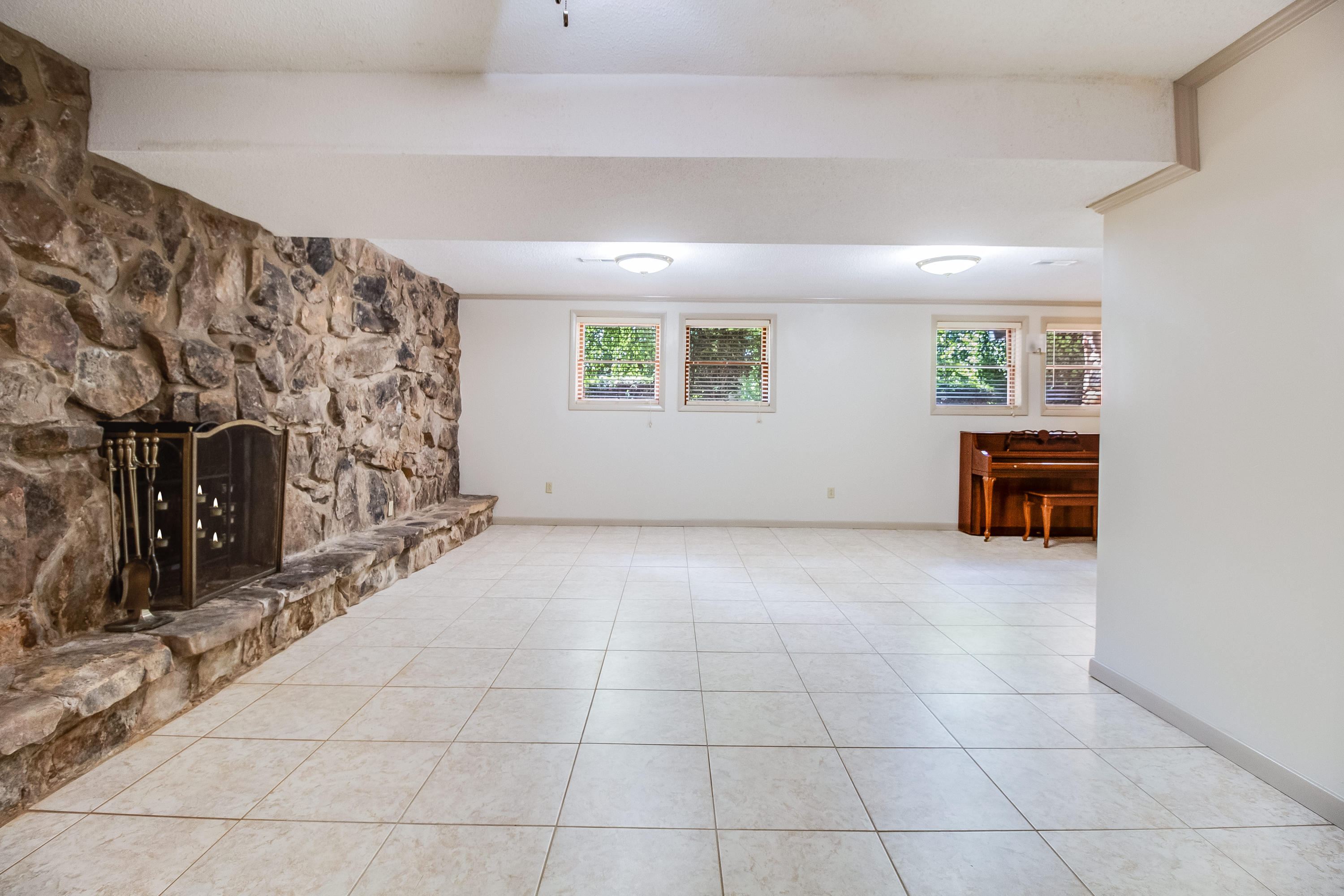 4634 Lakeview Road Louisville, TN 37777 - Photo 22 of 35 IMG_8775