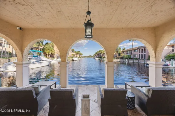 $250,000 | 5375 Ortega Farms Boulevard, Unit 609, Jacksonville, FL 32210