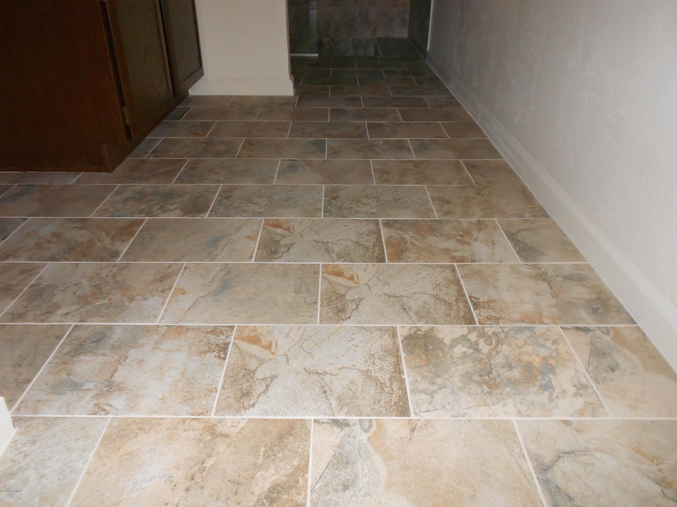 2906 South Price Road Tempe, AZ 85282 - Photo 14 of 25 DSCN8508
