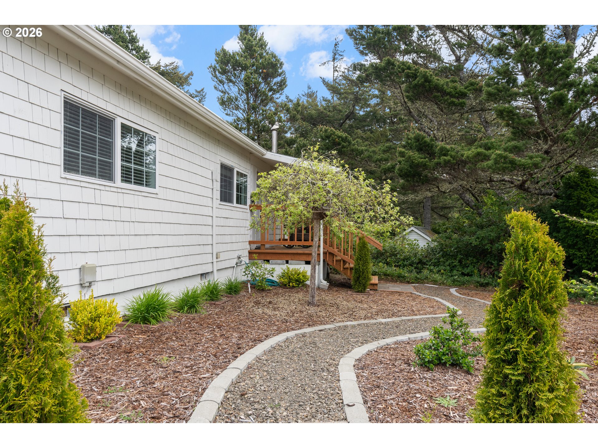 125 West 11th Street Florence, OR 97439 - Photo 16 of 47