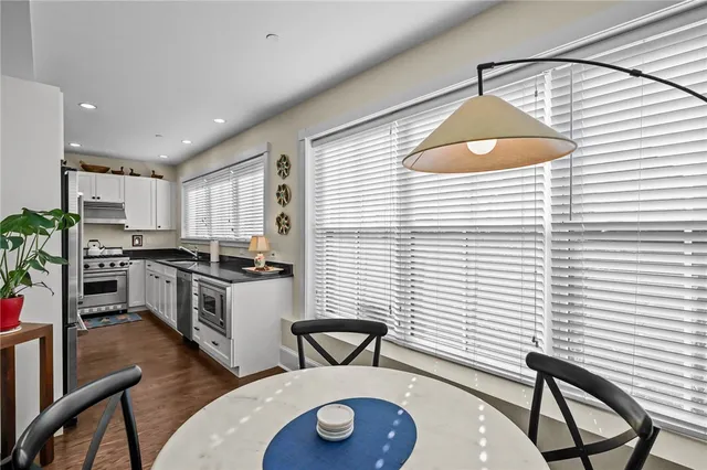 $795,000 | 423 Hope Street, Unit 1A, Bristol, RI 02809