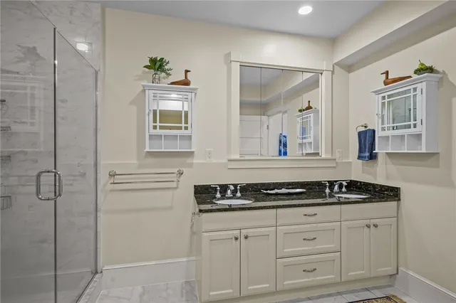 $795,000 | 423 Hope Street, Unit 1A, Bristol, RI 02809