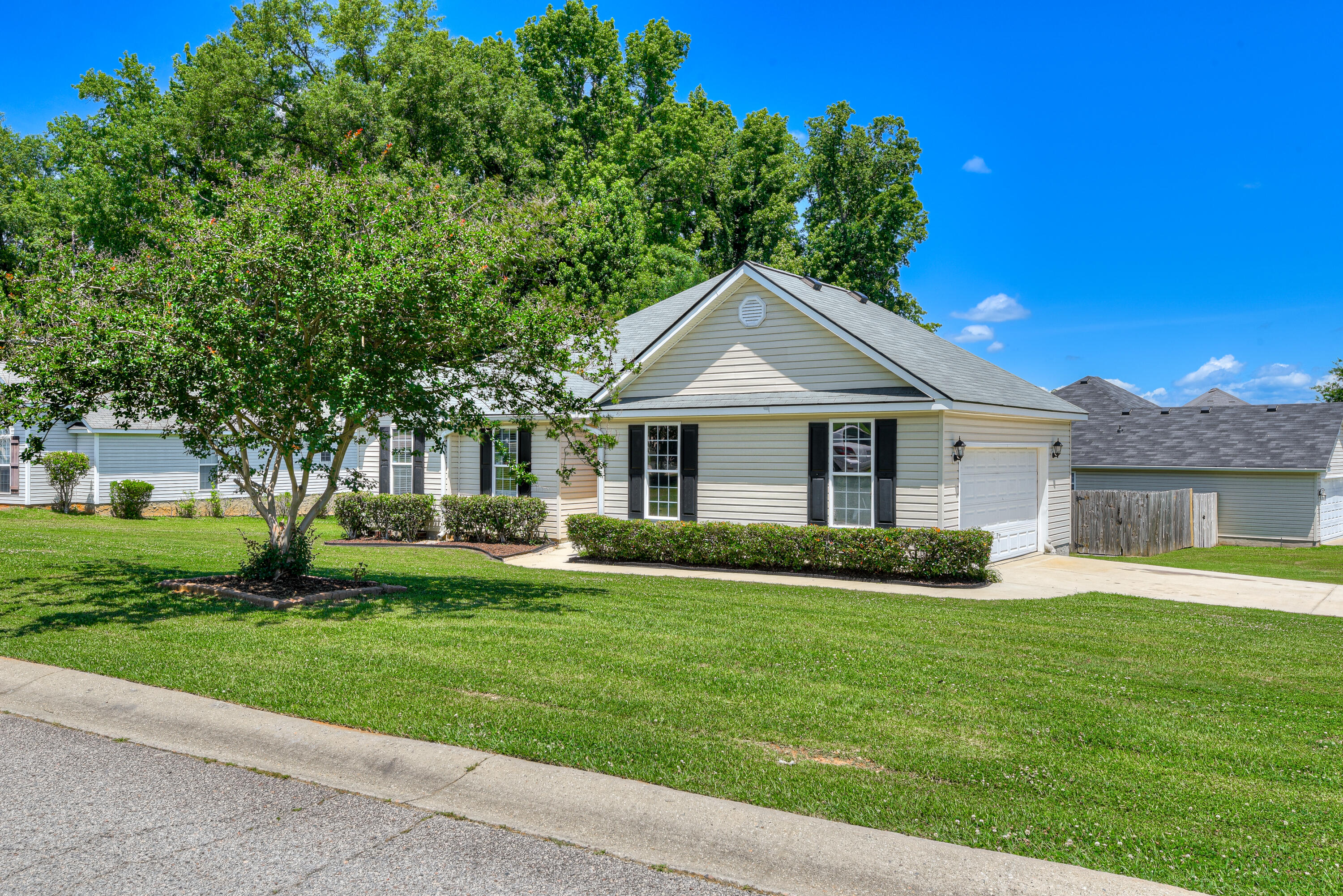 566 Wendover Way Grovetown, GA 30813 - Photo 3 of 32 03-103