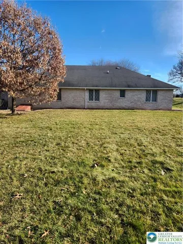 $3,200 | 204 South Cedar Crest Boulevard, Allentown, PA 18104