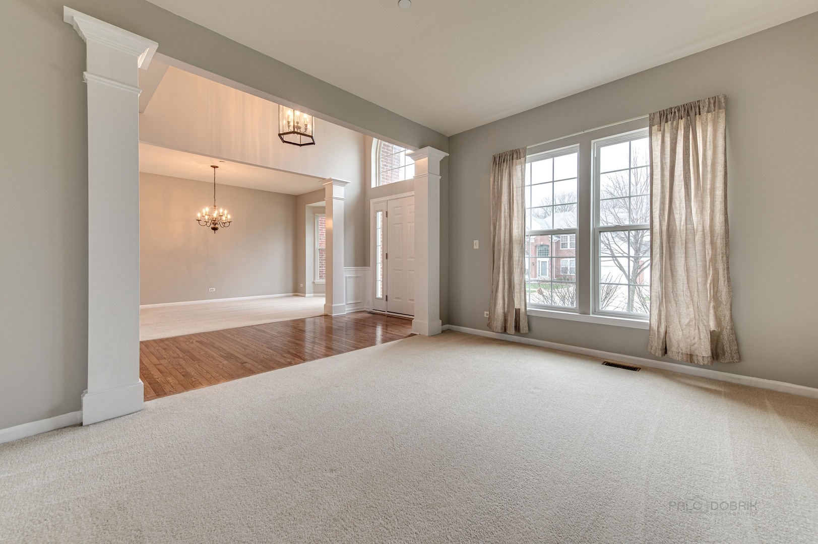 815 Blue Ridge Drive Streamwood, IL 60107 - Photo 8 of 39 a view of an empty room with a window