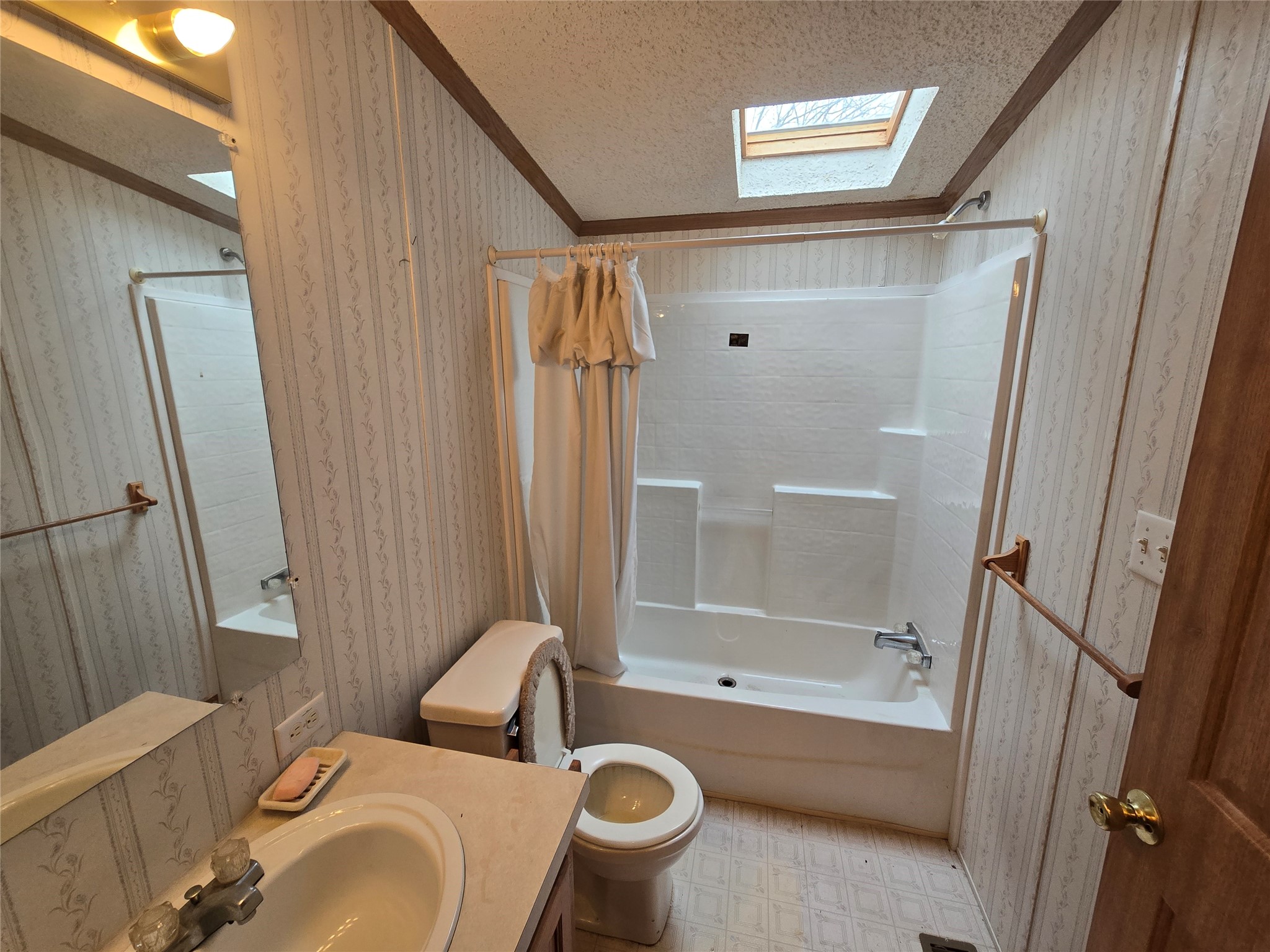 12804 Plank Road Waterford, PA 16441 - Photo 18 of 35 Gallery Image 18