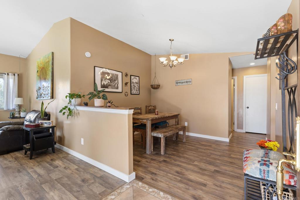 10619 Boulder Creek Road Descanso, CA 91916 - Photo 5 of 42