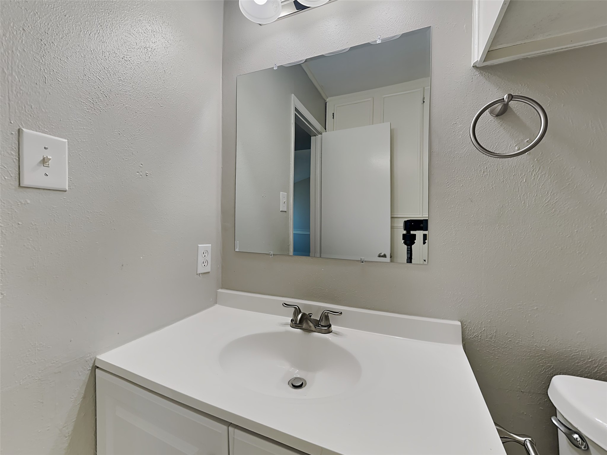22902 Summer Green Lane Spring, TX 77373 - Photo 13 of 15 a bathroom with a sink and a mirror