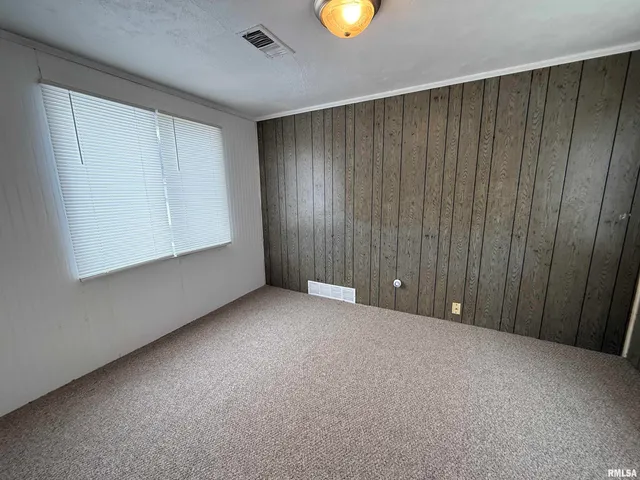 $59,900 | 3119 North Western Avenue, Peoria, IL 61604