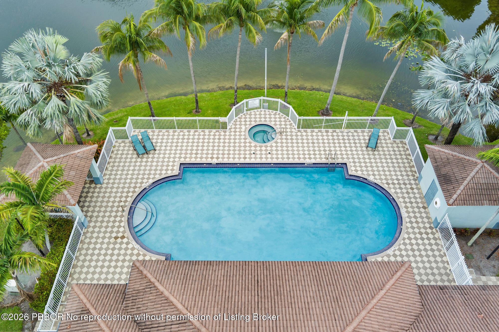 3725 Oleander Terrace, Unit 3725 Riviera Beach, FL 33404 - Photo 22 of 22 CommunityPool2