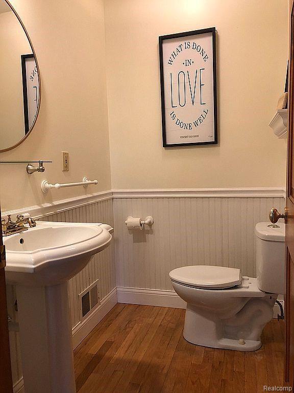 13175 Holtforth Road Fenton, MI 48430 - Photo 12 of 25 12.jpg