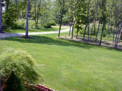 670 Haul Road Clinton, PA 15026 - Photo 7 of 8