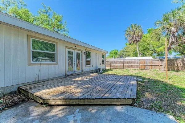 $369,000 | 2015 22nd Street West, Bradenton, FL 34205