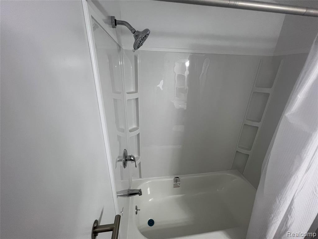6094 Penwood Road Mount Morris, MI 48458 - Photo 15 of 22 Gallery Image 15