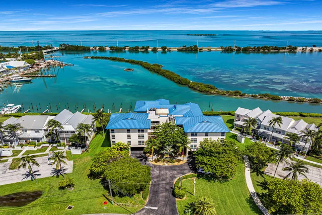 $749,900 | 4203 Marina Villa Drive, Marathon, FL 33050