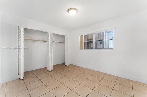 $260,000 | 1950 West 54th Street, Unit 412, Hialeah, FL 33012