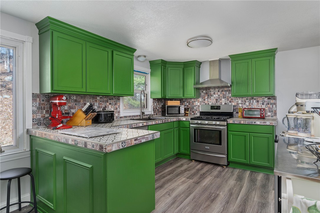152 Blackrock Road Coventry, RI 02816 - Photo 8 of 18