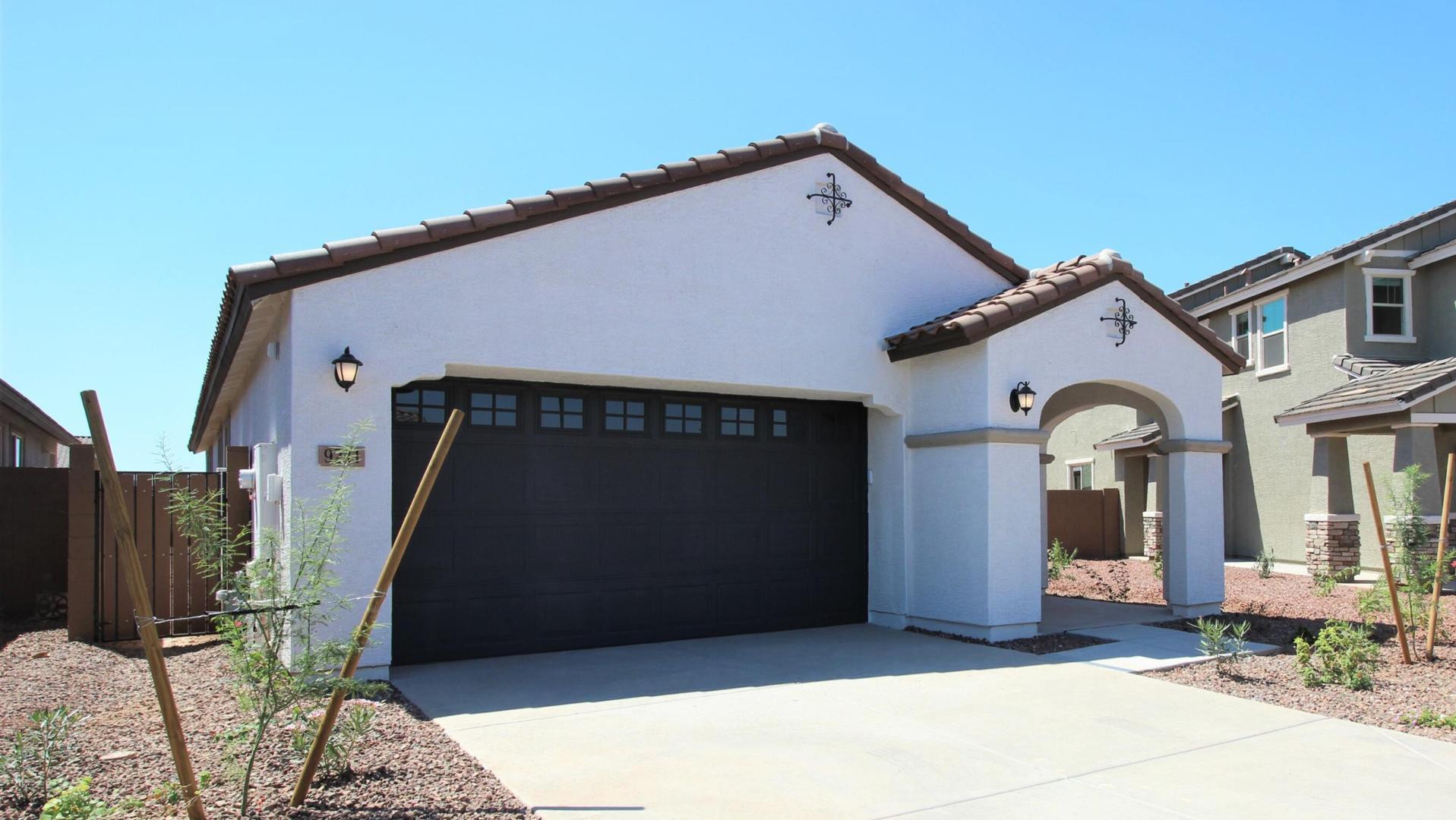 9241 West Roma Avenue Phoenix, AZ 85037 - Photo 4 of 23 Photo #4
