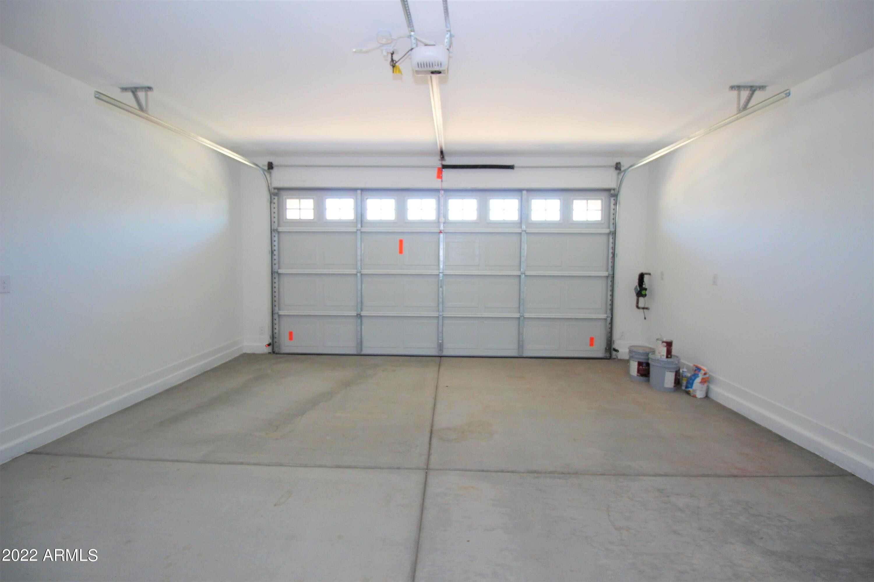 9241 West Roma Avenue Phoenix, AZ 85037 - Photo 10 of 23 Photo #10