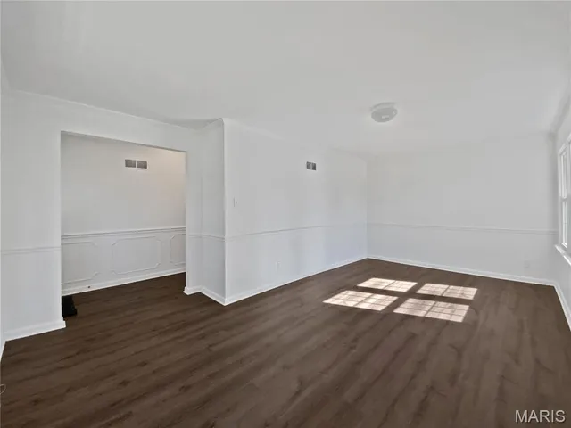 $278,000 | 120 Birchwood Drive, Ballwin, MO 63011