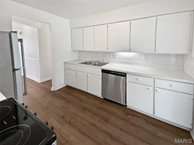 $278,000 | 120 Birchwood Drive, Ballwin, MO 63011