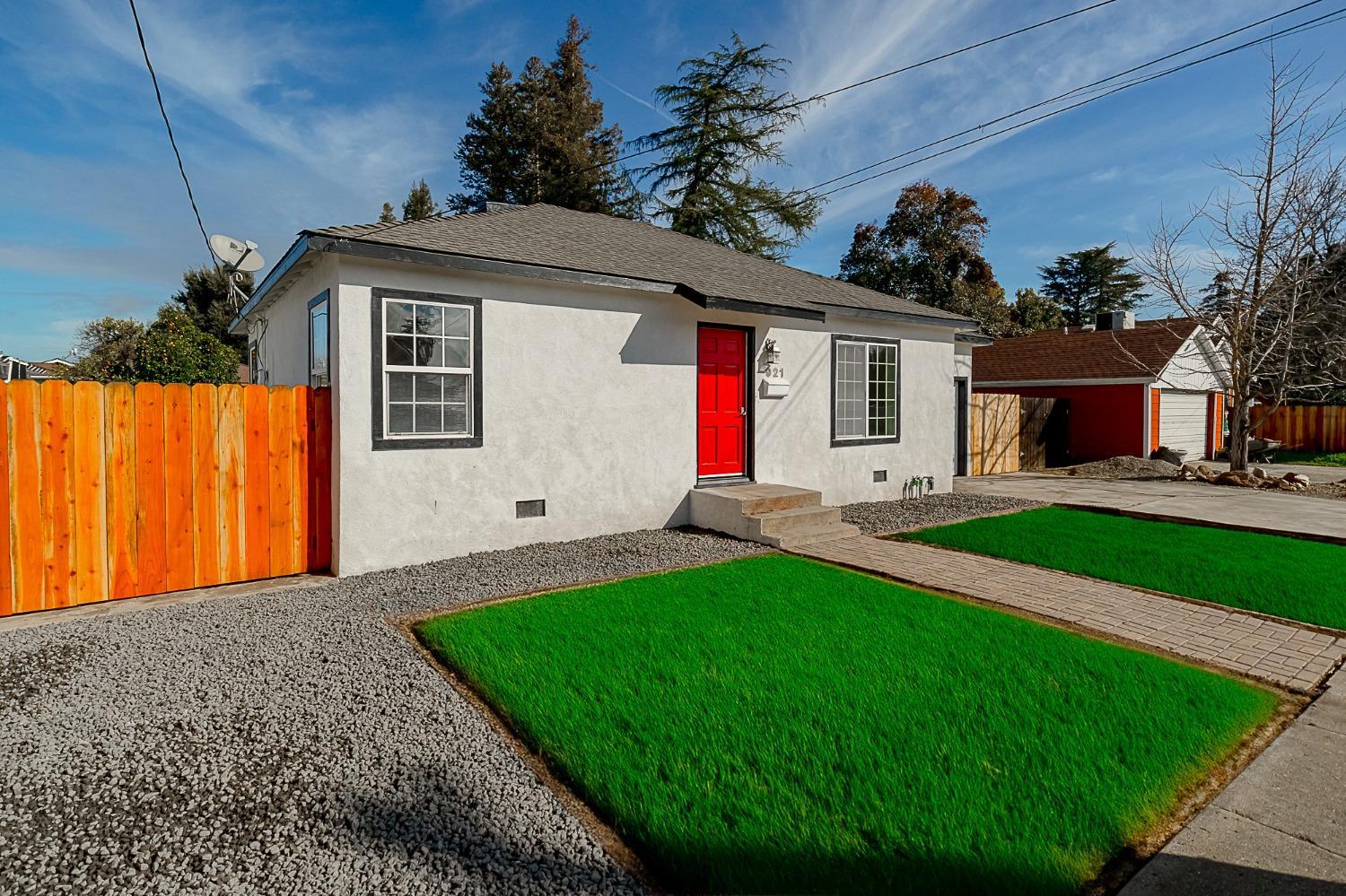 921 Fourth Street Ripon, CA 95366 - Photo 1 of 18 Gallery Image 1