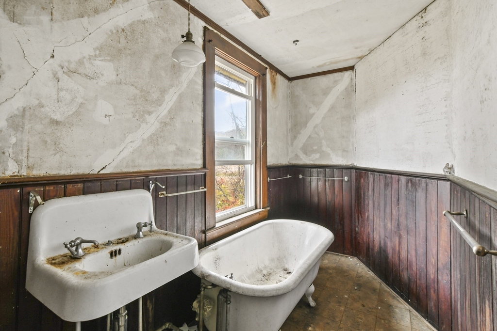 1 Pittsfield Road Lenox, MA 01240 - Photo 18 of 23