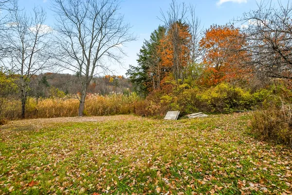 $215,000 | 1 Pittsfield Road, Lenox, MA 01240