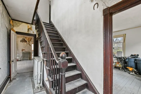 $215,000 | 1 Pittsfield Road, Lenox, MA 01240