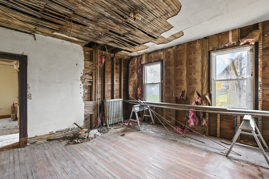 1 Pittsfield Road Lenox, MA 01240 - Photo 10 of 23