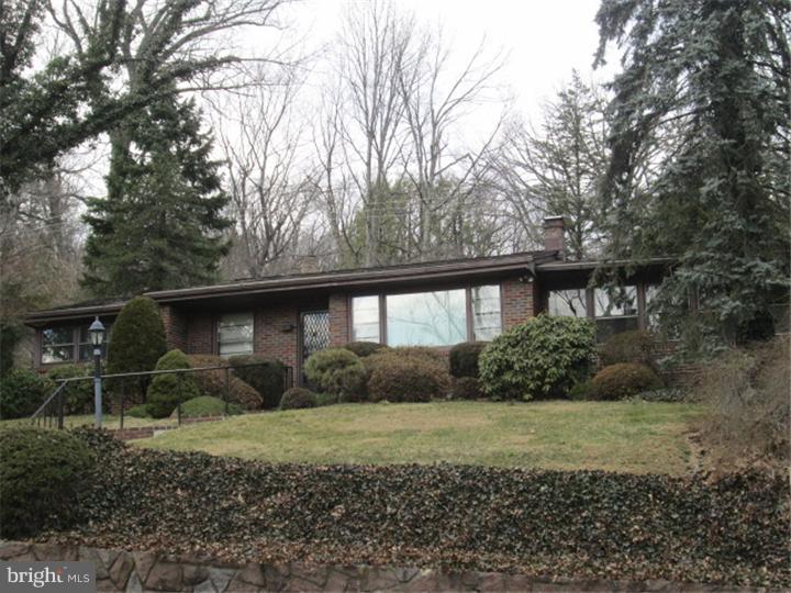 1813 Holly Road Reading, PA 19602 - Photo 1 of 25