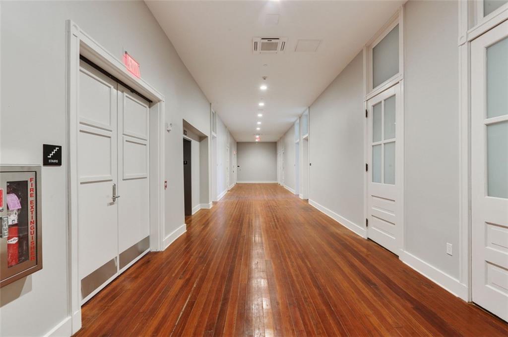 800 North Rendon, Unit 306 New Orleans, LA 70119 - Photo 11 of 25