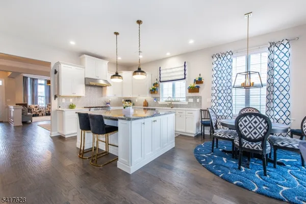 $850,000 | 32 Gordon Way, Flanders, NJ 07836