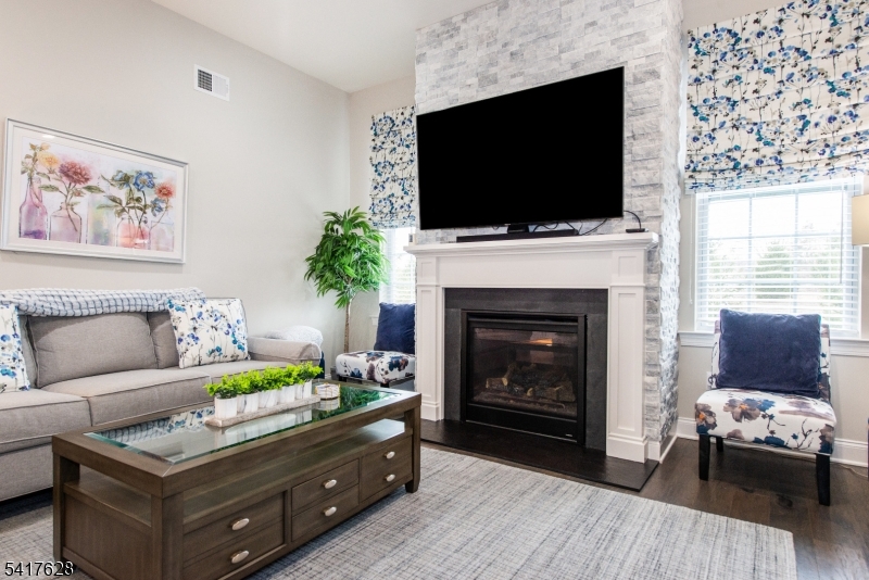 32 Gordon Way Flanders, NJ 07836 - Photo 24 of 40