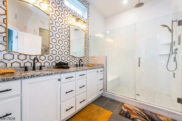 $850,000 | 32 Gordon Way, Flanders, NJ 07836