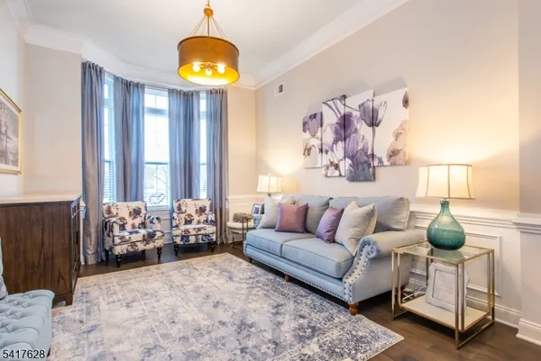 $850,000 | 32 Gordon Way, Flanders, NJ 07836