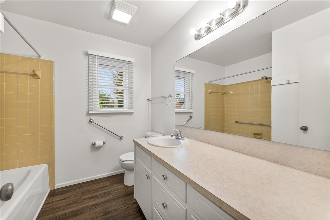 535 Fairmont Road Anderson, SC 29621 - Photo 16 of 26 Hall Bathroom