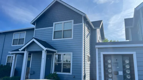 $239,250 | 450 Midway Road, Unit 5, Medford, OR 97501