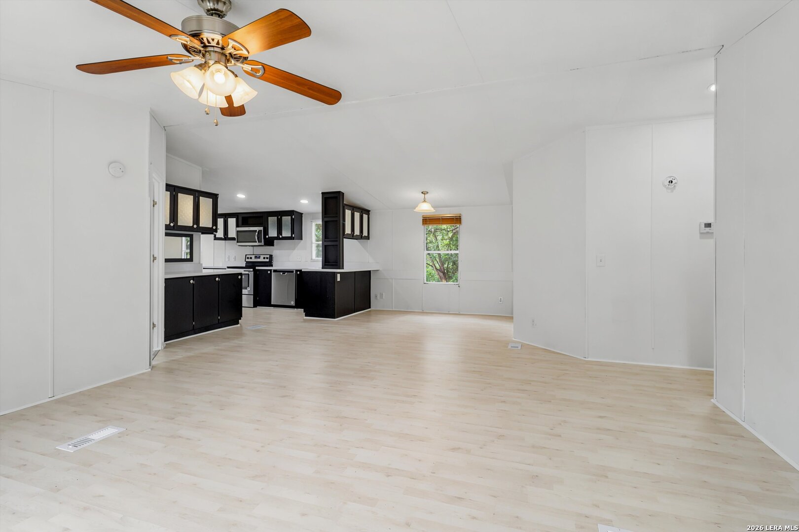 1037 Lead Horse Circle Spring Branch, TX 78070 - Photo 5 of 25