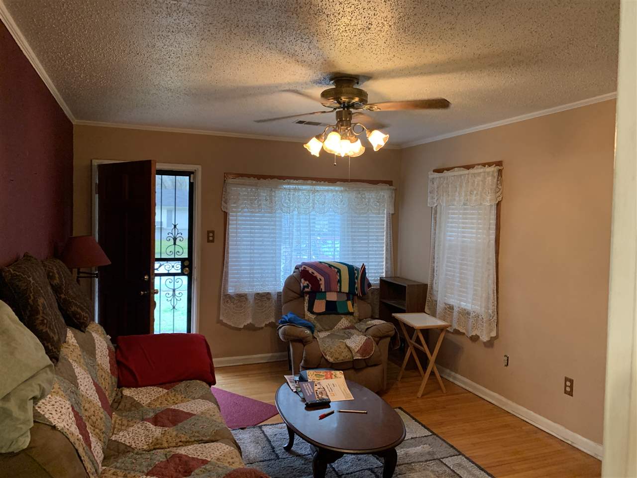 4815 Marcel Avenue Memphis, TN 38122 - Photo 3 of 14